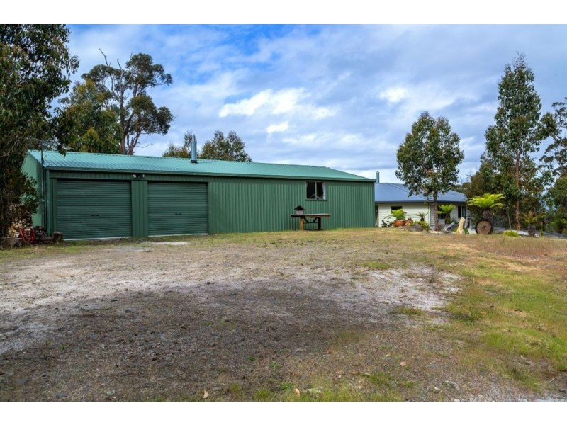 43 Swifts Road, Surges Bay TAS 7116