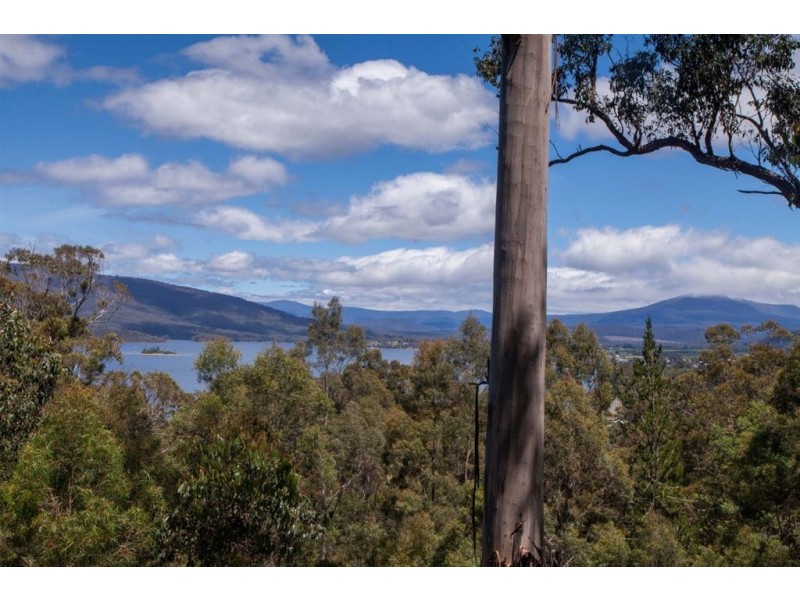 - Glenbervie Road, Dover TAS 7117