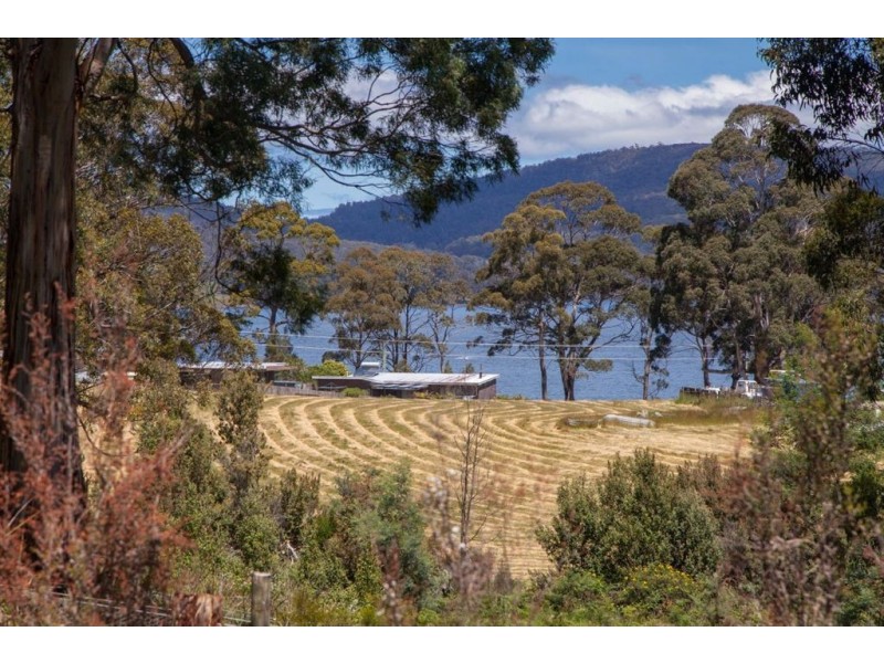 - Glenbervie Road, Dover TAS 7117