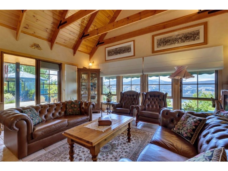 65 Old Road, Franklin TAS 7113