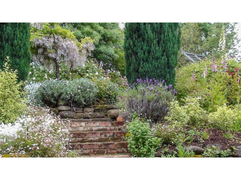 65 Old Road, Franklin TAS 7113