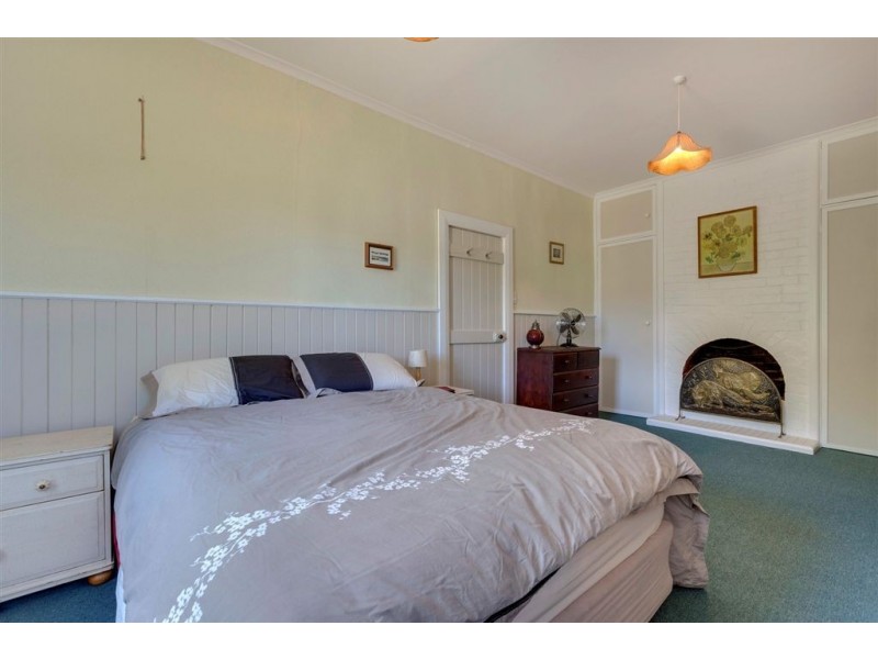 15 Thompsons Road, Huonville TAS 7109