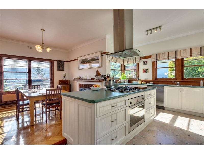 14 Frankcomb Street, Huonville TAS 7109