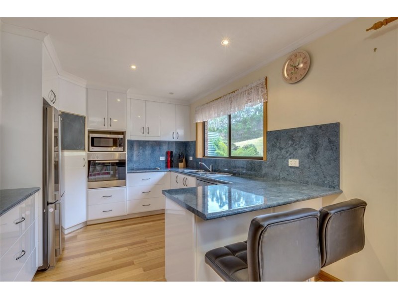 25 Turn Creek Road, Grove TAS 7109