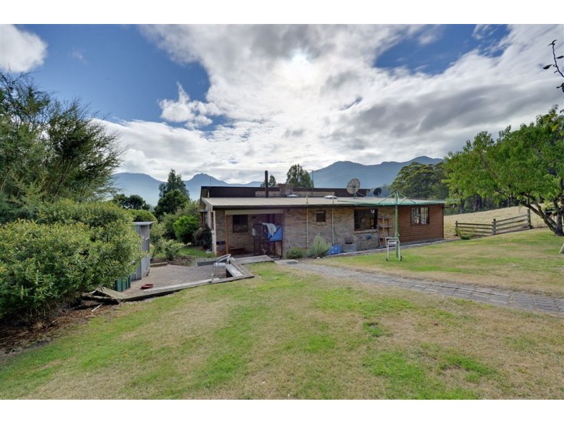 72 Gums Road, Mountain River TAS 7109