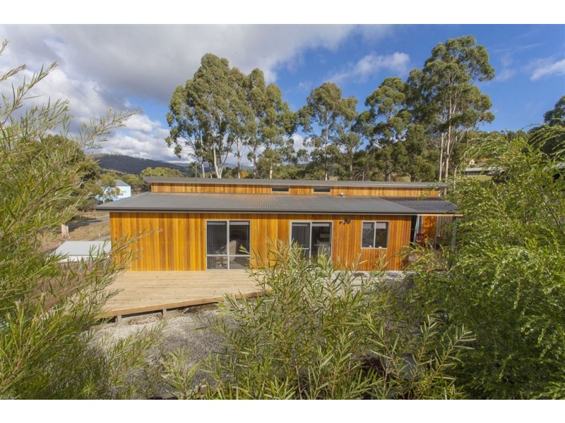 5 Percy Street, Port Huon TAS 7116