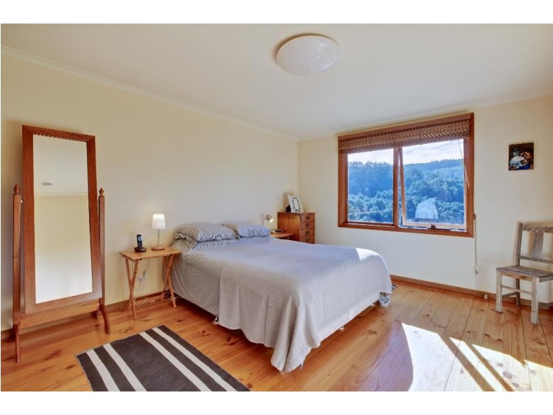 127 Swamp Road, Franklin TAS 7113