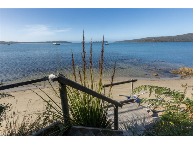 7101 Huon Highway, Dover TAS 7117