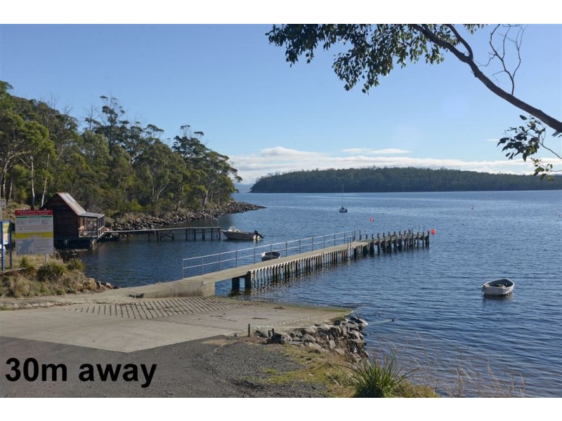 20 Charlotte Cove Road, Charlotte Cove TAS 7112