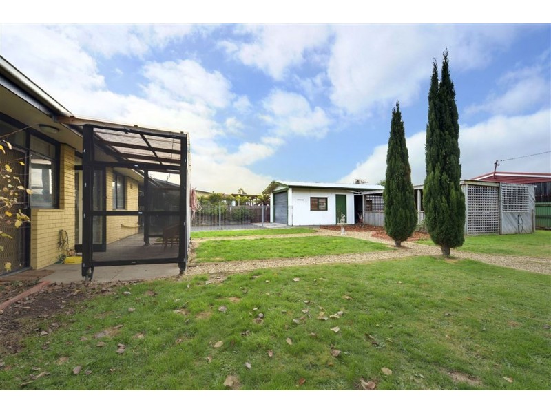 2 Oak Street, Huonville TAS 7109