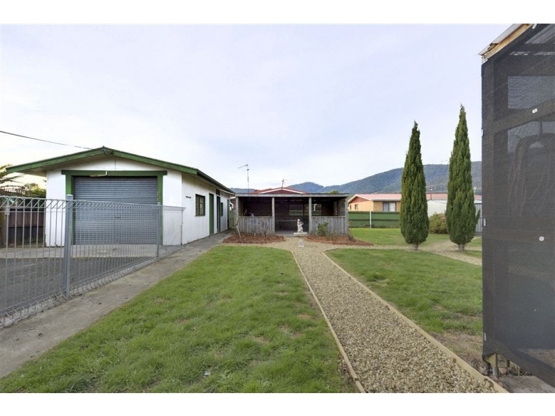 2 Oak Street, Huonville TAS 7109
