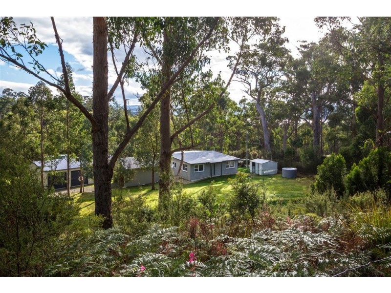 28 White Cliffs Road, Brooks Bay TAS 7116
