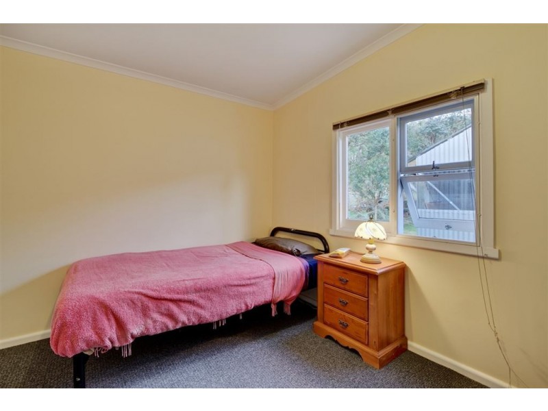 28 White Cliffs Road, Brooks Bay TAS 7116