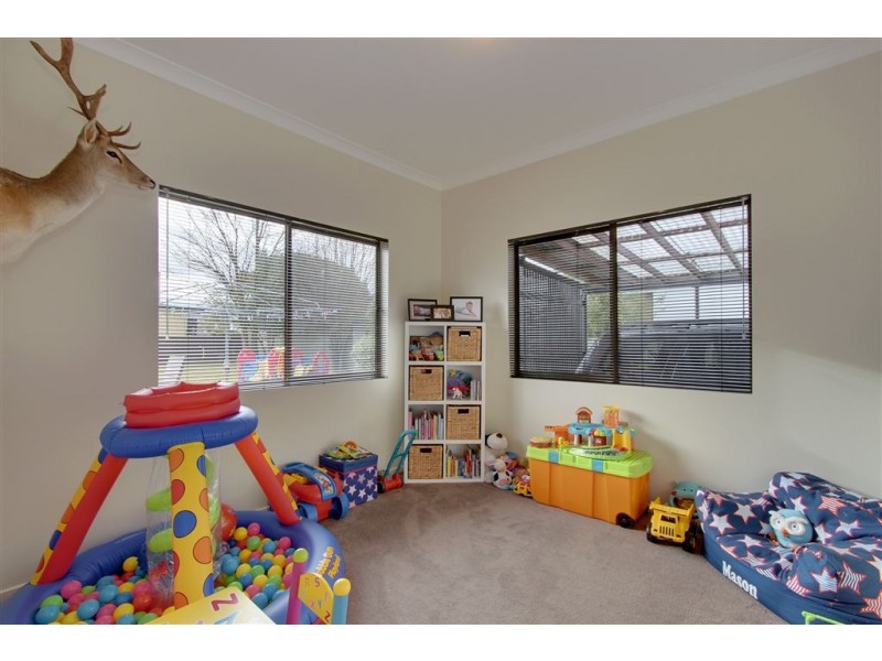 37 Sale Street, Huonville TAS 7109
