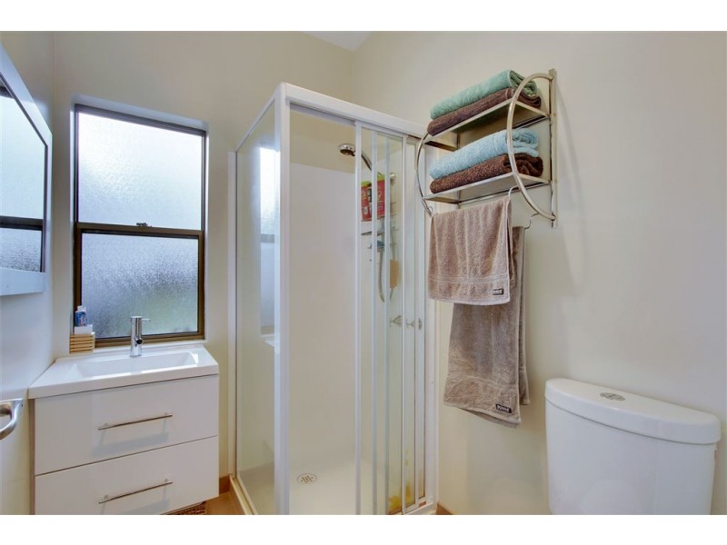 37 Sale Street, Huonville TAS 7109