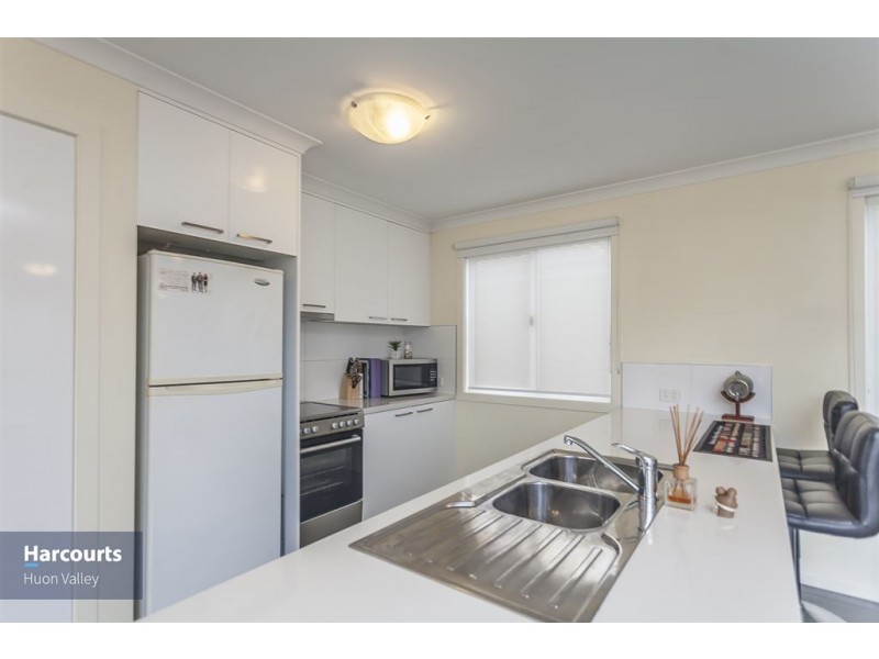 1/43 Shield Street, Huonville TAS 7109