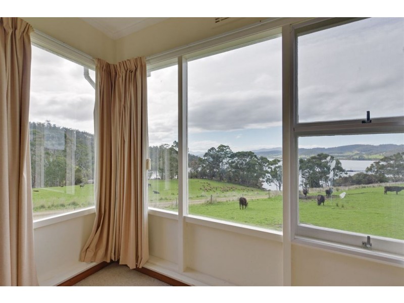 130 Pillings Road, Cairns Bay TAS 7116