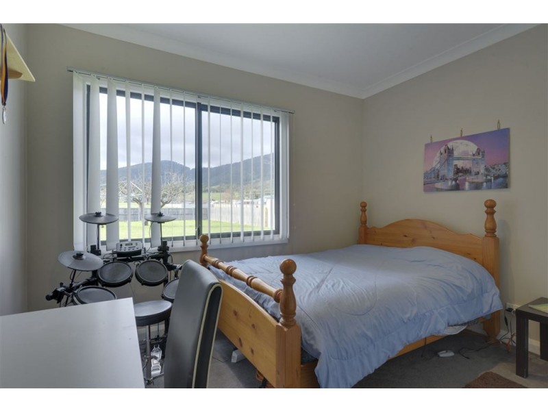 6 Tutton Avenue, Huonville TAS 7109