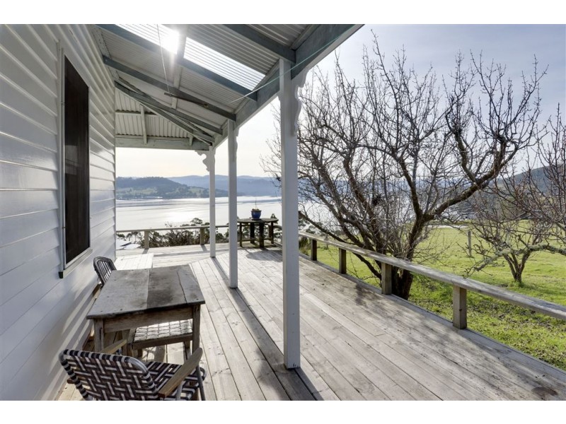 31 Walters Road, Wattle Grove TAS 7109