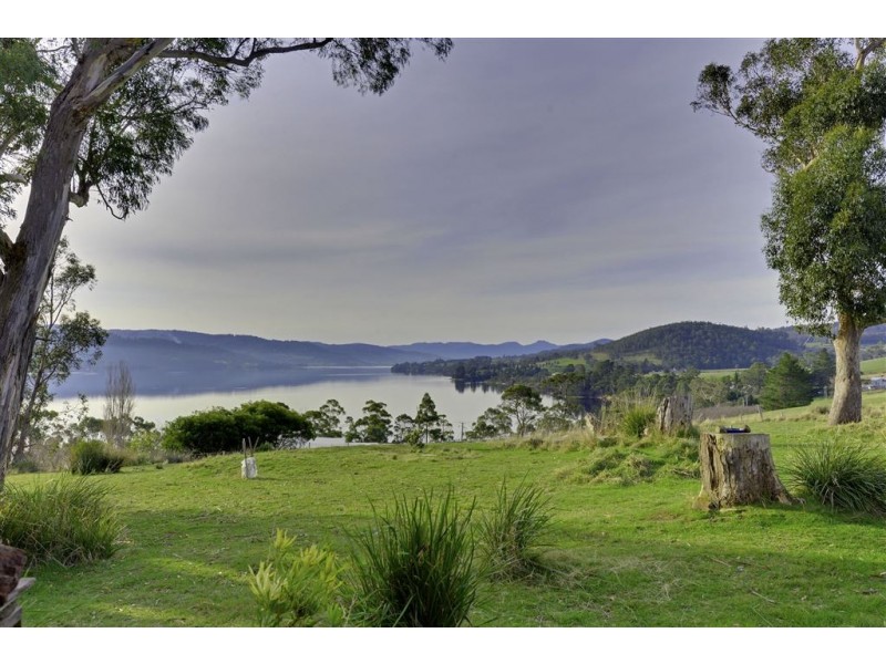 31 Walters Road, Wattle Grove TAS 7109