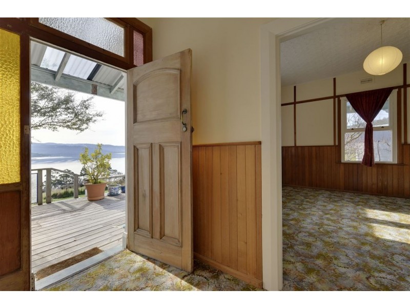 31 Walters Road, Wattle Grove TAS 7109