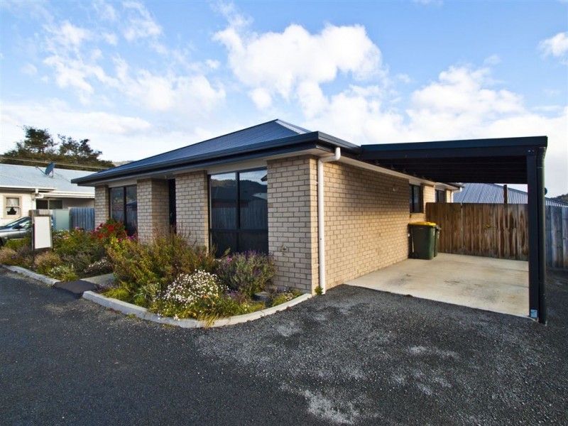 2/105 Main Street, Huonville TAS 7109