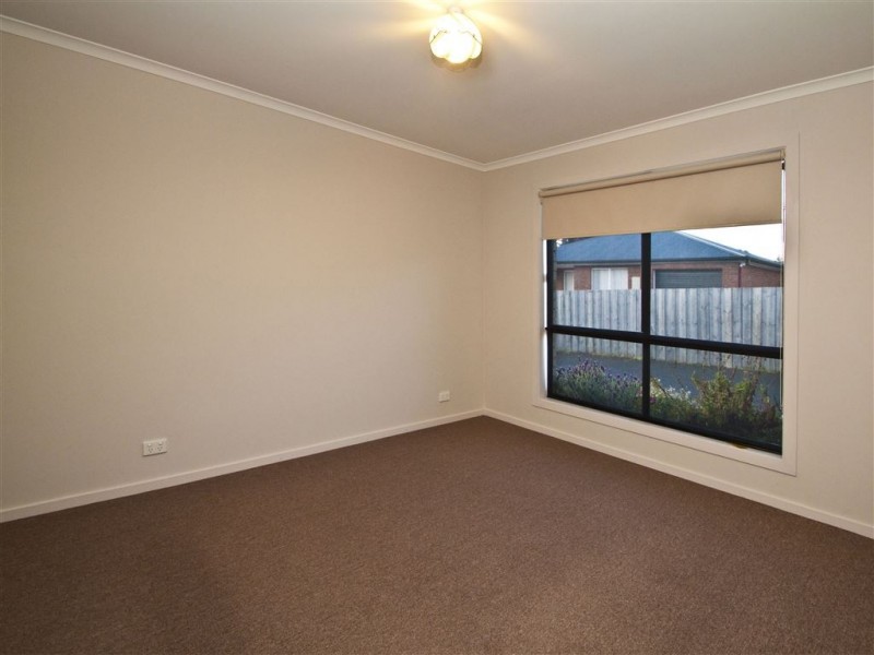 2/105 Main Street, Huonville TAS 7109