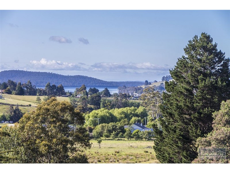 - Slab Road, Cygnet TAS 7112