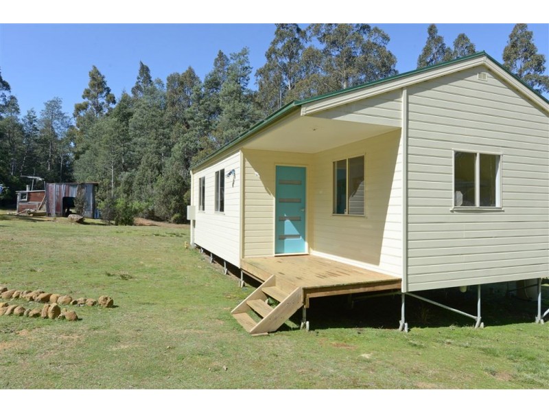 483 New Road, Franklin TAS 7113