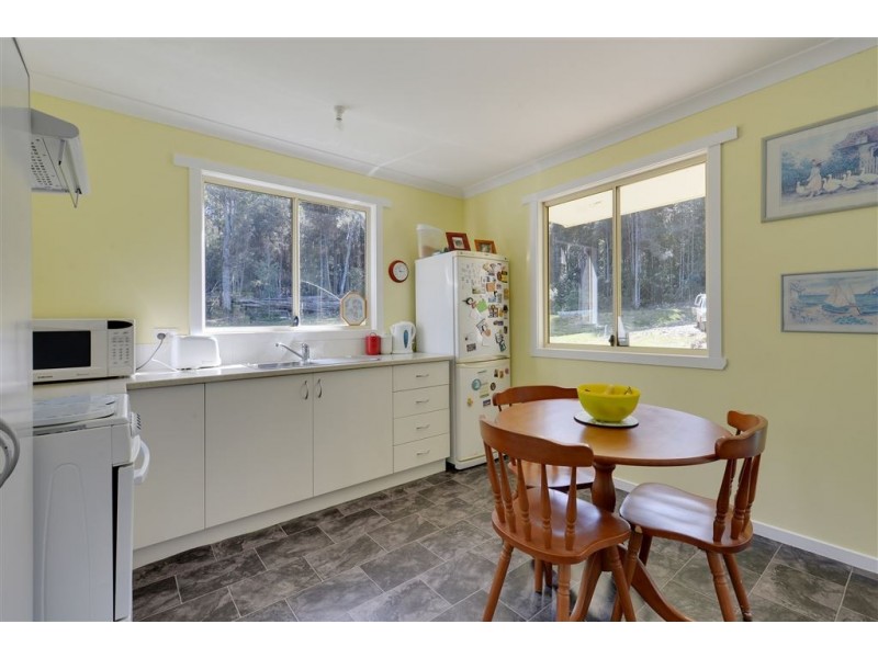 483 New Road, Franklin TAS 7113