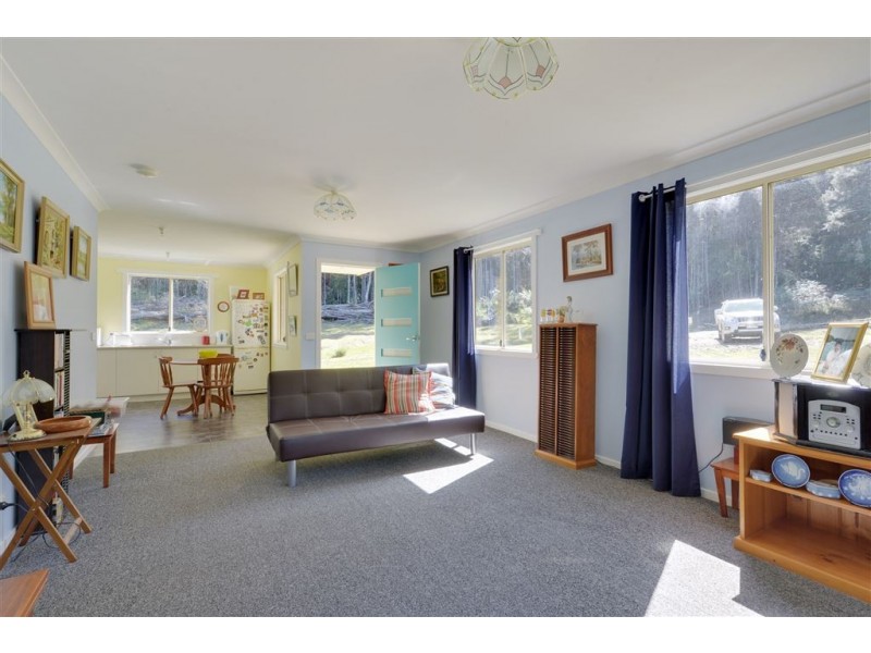 483 New Road, Franklin TAS 7113