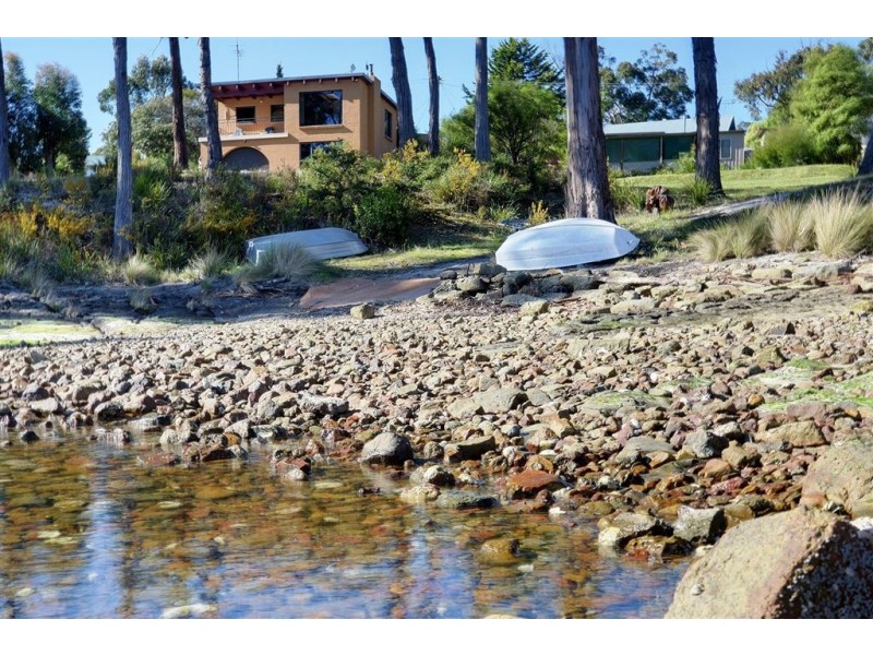 7 Sandrock Loop, Abels Bay TAS 7112