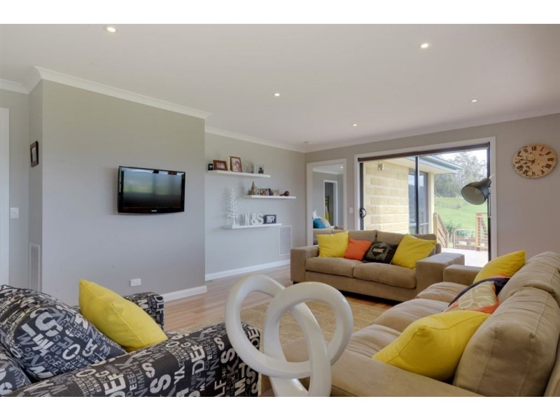 52 Gardenia Drive, Huonville TAS 7109