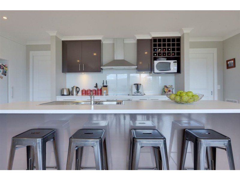 52 Gardenia Drive, Huonville TAS 7109