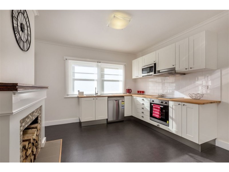 4 Tutton Avenue, Huonville TAS 7109