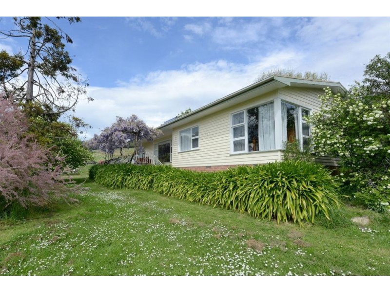 584 Silver Hill Road, Glaziers Bay TAS 7109