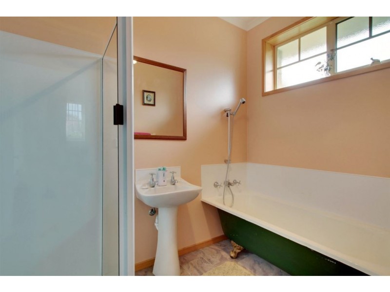 41 Esplanade Road, Cygnet TAS 7112