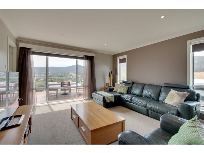 4 Beauty View Road, Huonville TAS 7109
