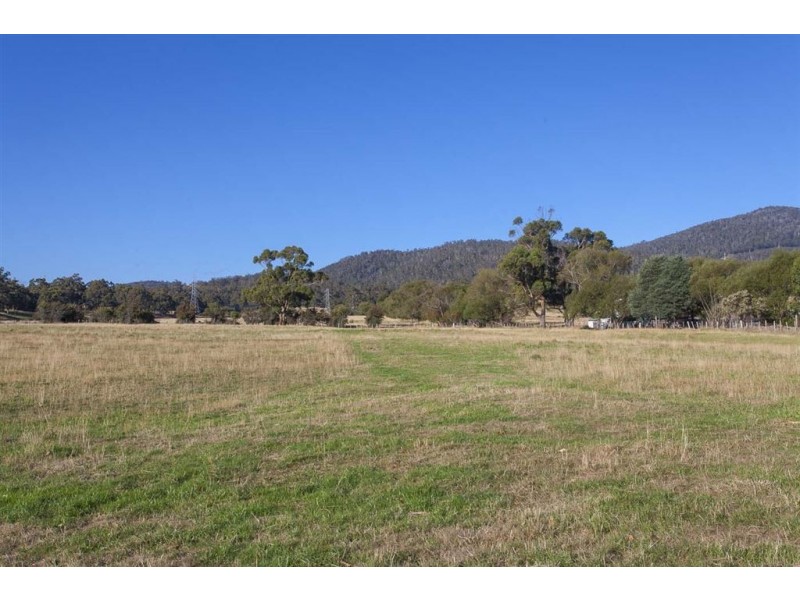 off Sale Street, Huonville TAS 7109