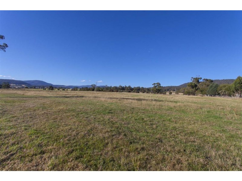 off Sale Street, Huonville TAS 7109