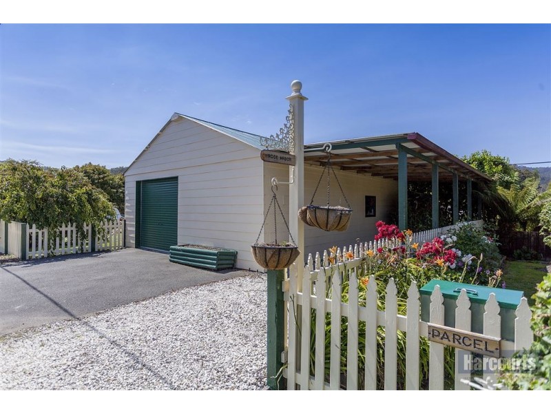 16 Dances Rd, Cygnet TAS 7112