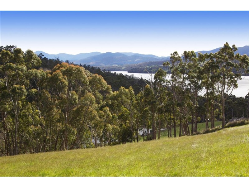 Lot 2 Pillings Road, Cairns Bay TAS 7116