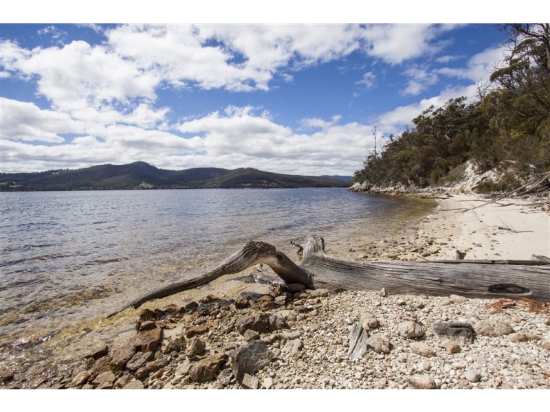Lot 1 Esperance Coast Road, Surges Bay TAS 7116
