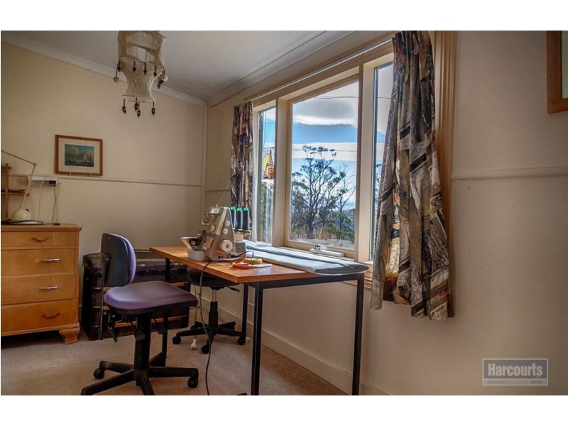 258 Sunday Hill Road, Wattle Grove TAS 7109