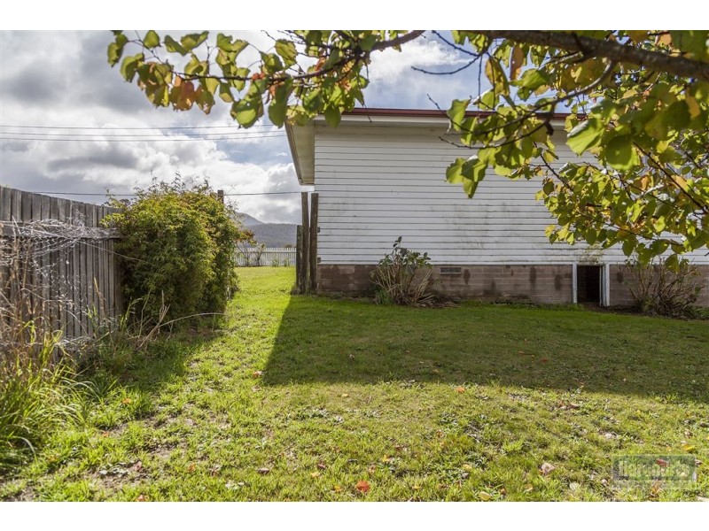 2 Tennis Court Road, Huonville TAS 7109