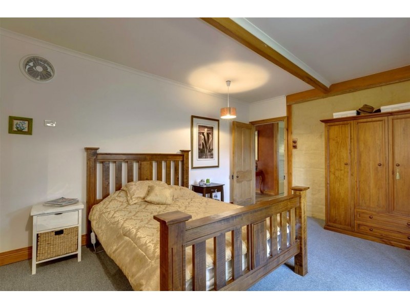 119 Police Point Road, Glendevie TAS 7109