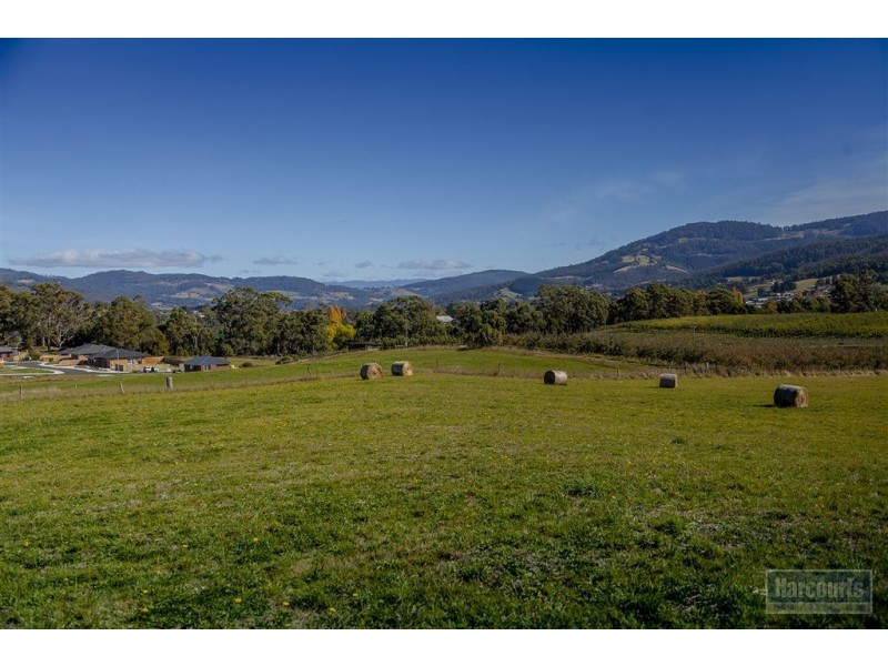 - Huon Highway, Huonville TAS 7109