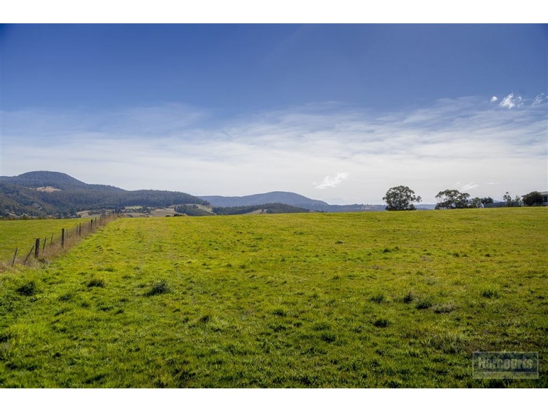 - Huon Highway, Huonville TAS 7109