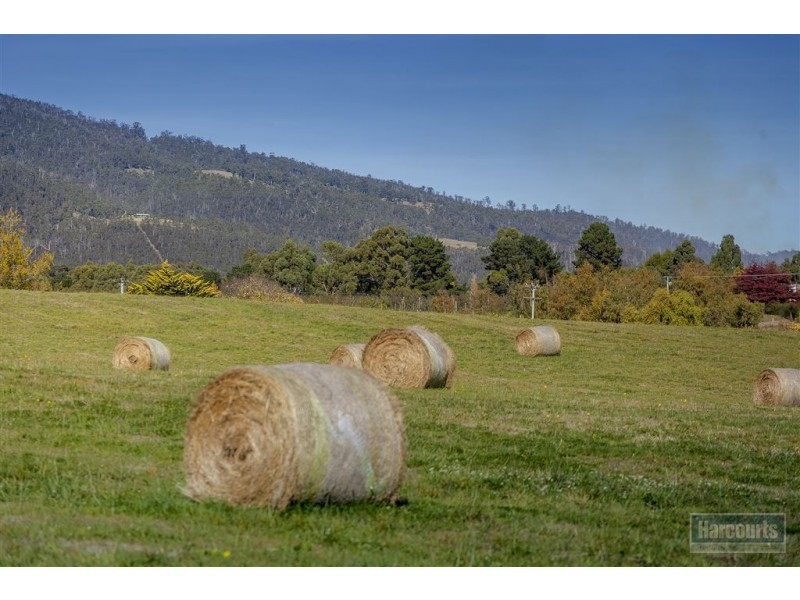 - Huon Highway, Huonville TAS 7109