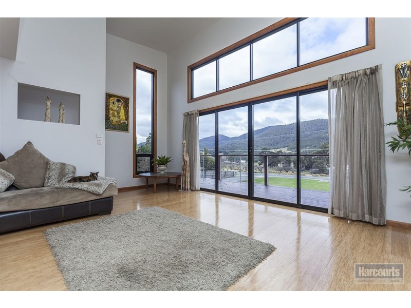 2742 Huon Highway, Huonville TAS 7109